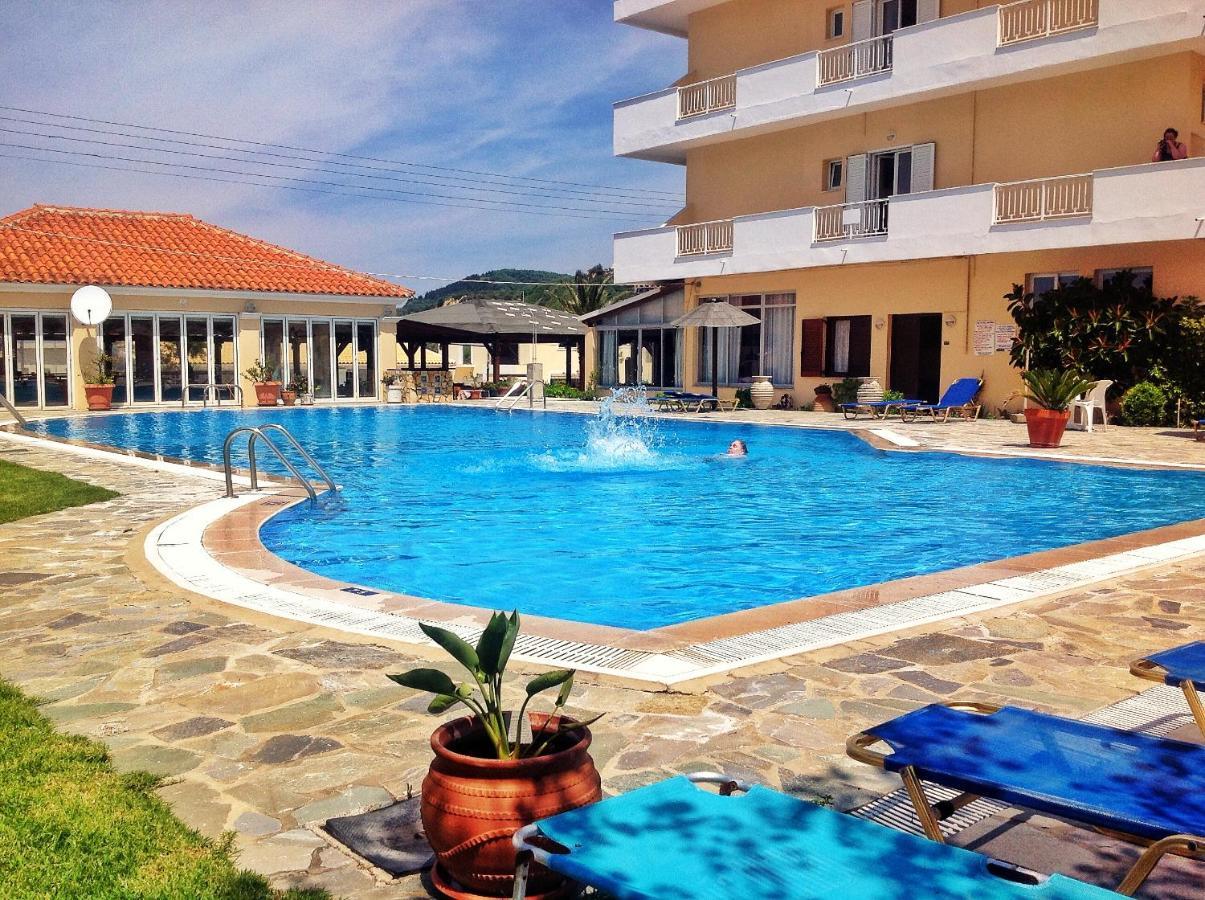 Nafsika Hotel Άγιος Στέφανος Εξωτερικό φωτογραφία