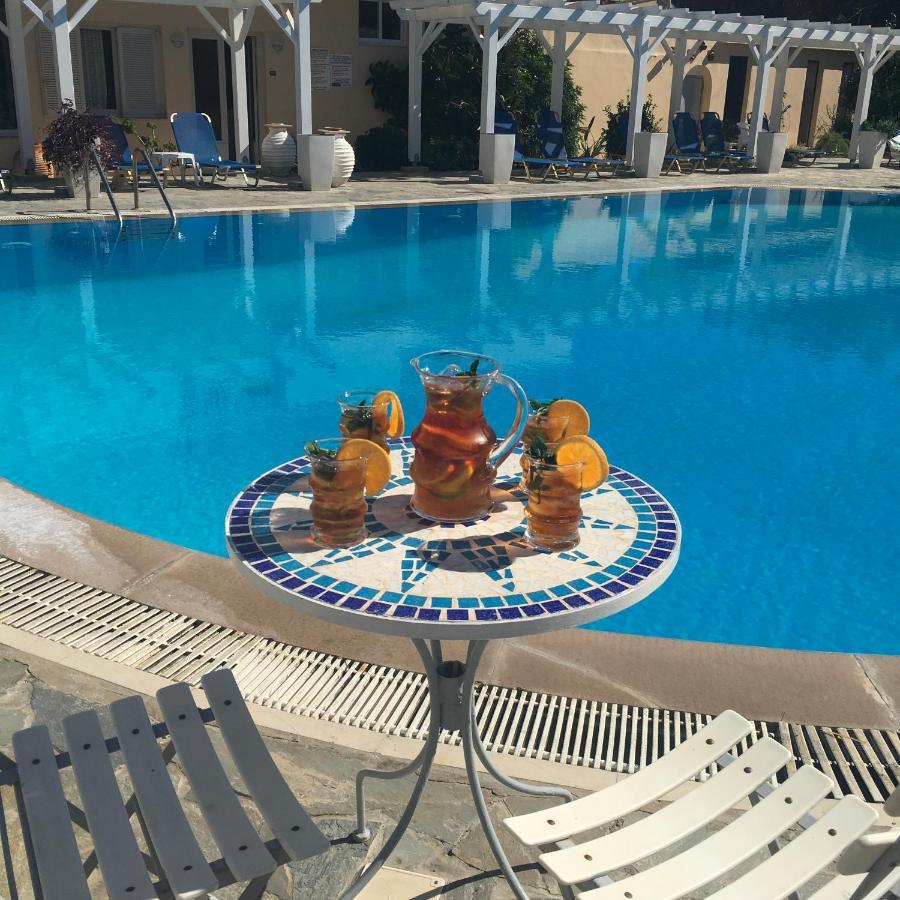 Nafsika Hotel Άγιος Στέφανος Εξωτερικό φωτογραφία